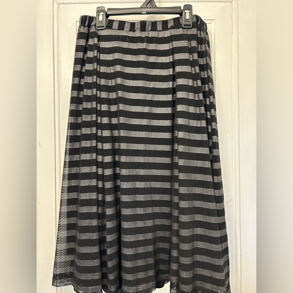 BCNU black and silver skirt maxi size large